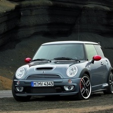 MINI (BMW) Cooper S with John Cooper Works GP Kit