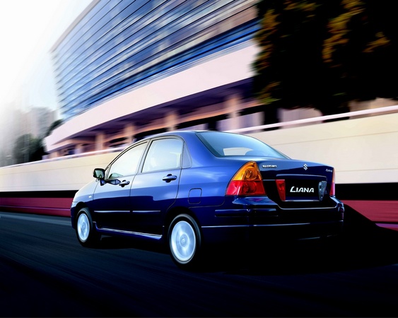 Suzuki Liana 1.3 Sedan Suzuki Liana 1.3 Sedan