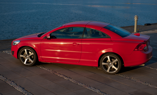 Volvo C70 D4 Summum Volvo C70 D4 Summum