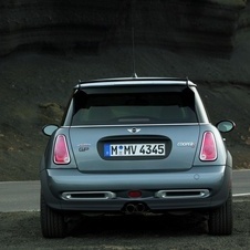 MINI (BMW) Cooper S with John Cooper Works GP Kit
