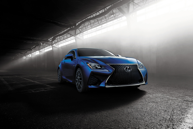 Weltpremiere des Lexus RC F in Detroit Weltpremiere des Lexus RC F in Detroit