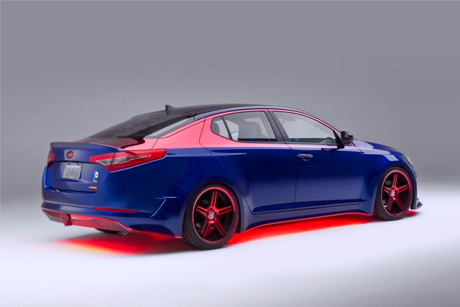 The rear of the car is red in inspiration of Superman's cape The rear of the car is red in inspiration of Superman's cape
