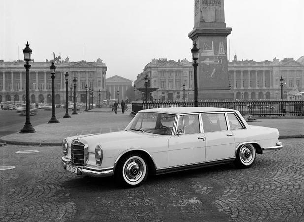 Mercedes-Benz 600 Mercedes-Benz 600