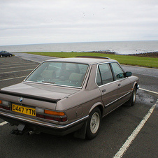 BMW 520i