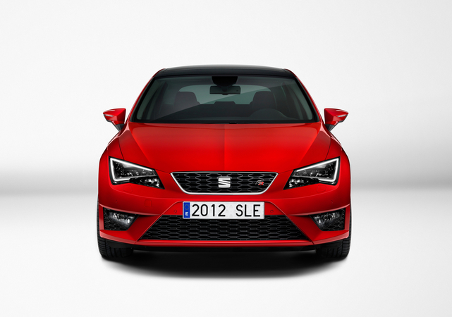 Neuer Seat Leon in Paris vorgestellt Neuer Seat Leon in Paris vorgestellt