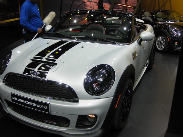 MINI (BMW) MINI John Cooper Works Roadster MINI (BMW) MINI John Cooper Works Roadster