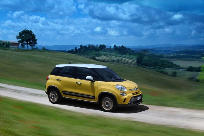 Fiat 500L Trekking 1.3 Multijet 16v S&S Dualogic Fiat 500L Trekking 1.3 Multijet 16v S&S Dualogic