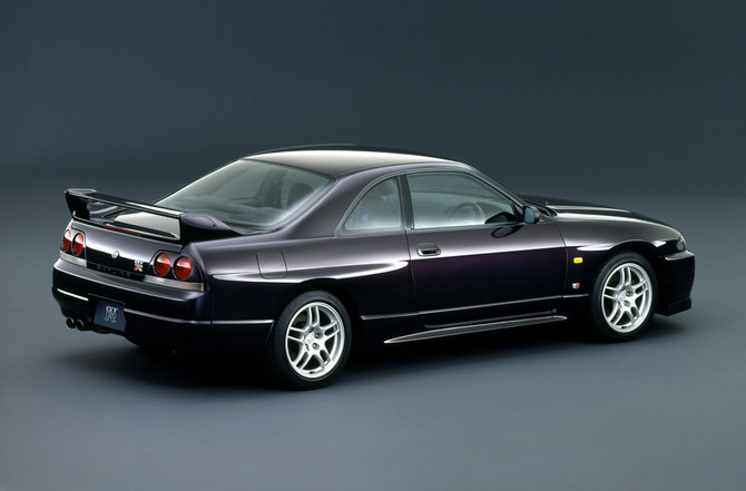 Nissan Skyline R33 GT-R Nissan Skyline R33 GT-R