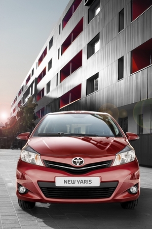 Toyota Yaris 1.0 VVT-i Active Toyota Yaris 1.0 VVT-i Active