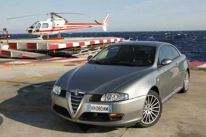 Alfa Romeo GT 1.9 JTDm Q2 170cv Alfa Romeo GT 1.9 JTDm Q2 170cv