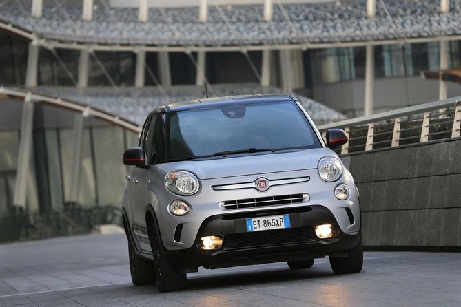 Fiat 500L 1.6 Multijet 16v S&S Beats Edition Fiat 500L 1.6 Multijet 16v S&S Beats Edition
