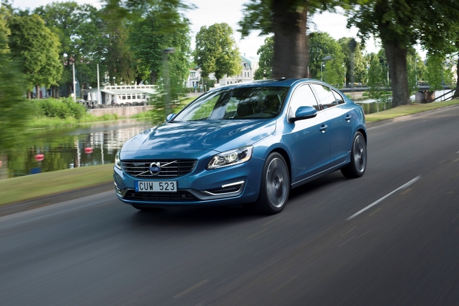 Volvo S60 D3 Momentum Geartronic Volvo S60 D3 Momentum Geartronic