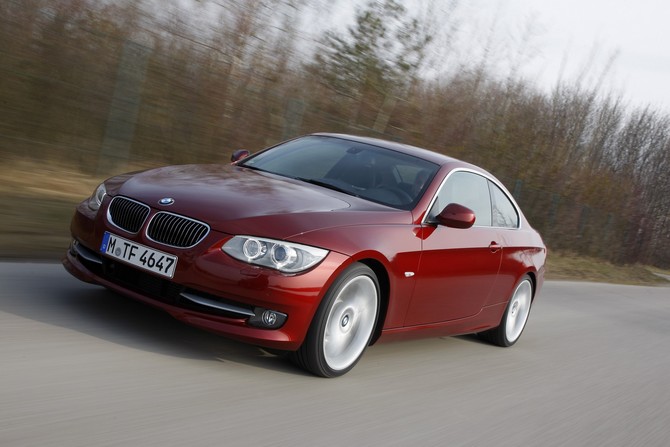 BMW 320d Coupé Edition Exclusive AT BMW 320d Coupé Edition Exclusive AT