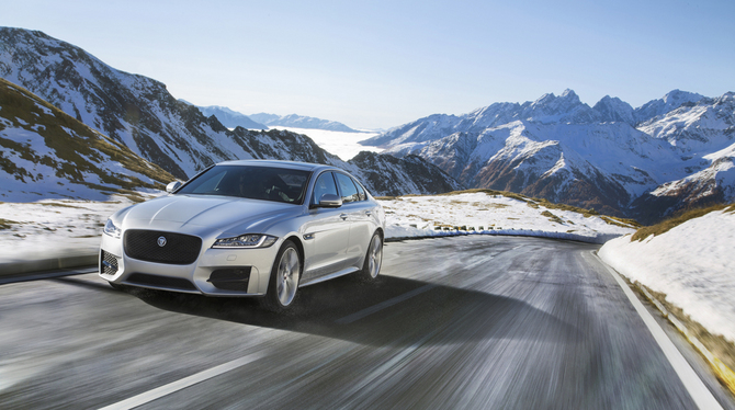 Jaguar XF 3.0 AWD Pure Jaguar XF 3.0 AWD Pure