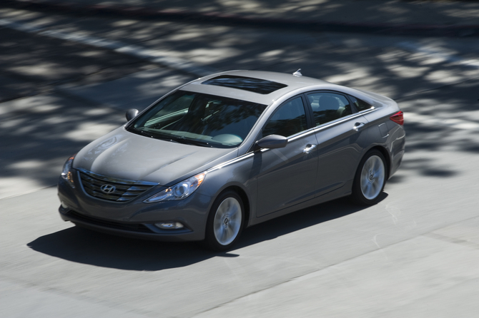 Hyundai Sonata SE Auto Hyundai Sonata SE Auto