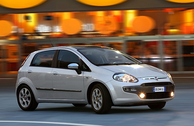 Fiat Punto Evo 1.2 8v 65cv Dynamic Style Fiat Punto Evo 1.2 8v 65cv Dynamic Style