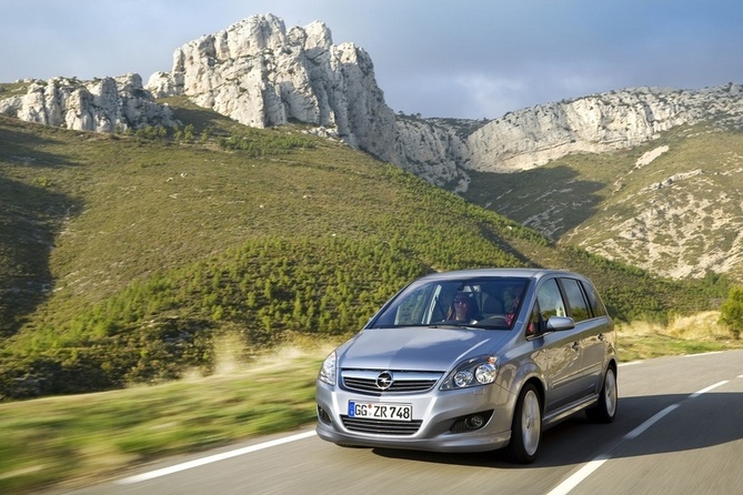 Opel Zafira 2.2 Automatic Opel Zafira 2.2 Automatic