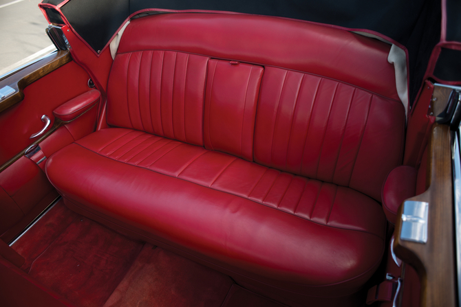 Mercedes-Benz 300 b Cabriolet D Mercedes-Benz 300 b Cabriolet D