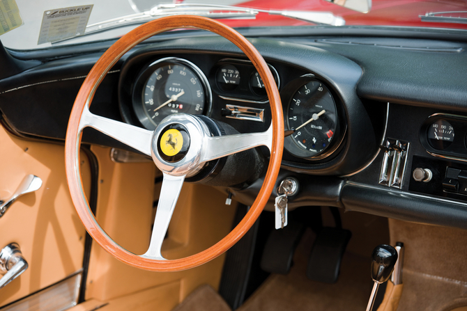 Ferrari 275 GTS/4 Spider NART Ferrari 275 GTS/4 Spider NART