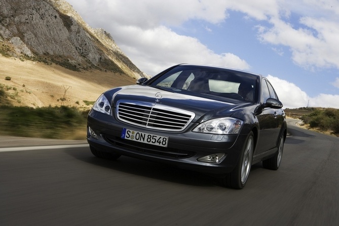 Mercedes-Benz S 450 4MATIC LWB Mercedes-Benz S 450 4MATIC LWB