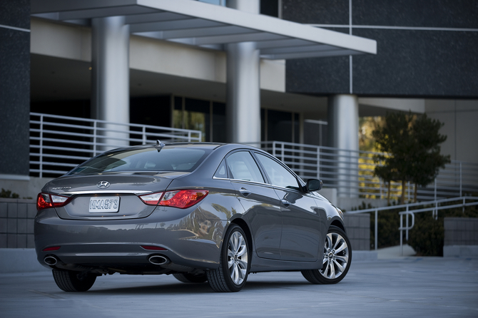 Hyundai Sonata GLS Auto PZEV Hyundai Sonata GLS Auto PZEV