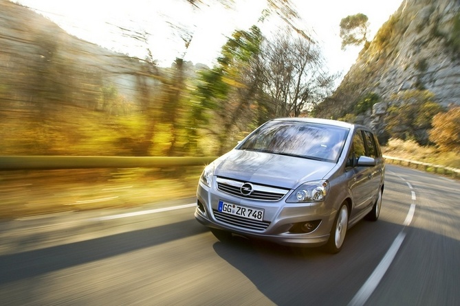 Opel Zafira Edition 2.0 Turbo Opel Zafira Edition 2.0 Turbo