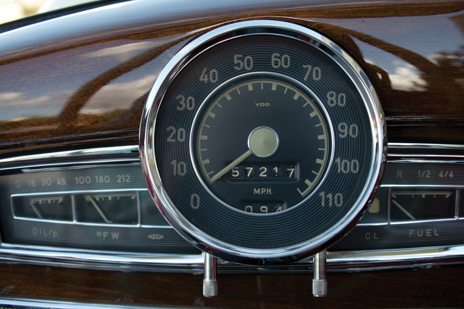 Mercedes-Benz 300 b Cabriolet D Mercedes-Benz 300 b Cabriolet D