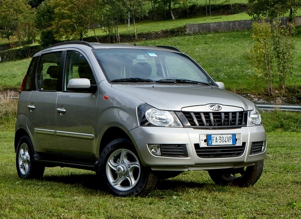 Mahindra Quanto C4 Mahindra Quanto C4