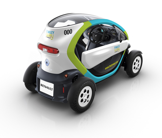 L’ouverture au grand public de Twizy Way by Renault est prévue à l’issue de la phase de test, en septembre 2012. L’ouverture au grand public de Twizy Way by Renault est prévue à l’issue de la phase de test, en septembre 2012.