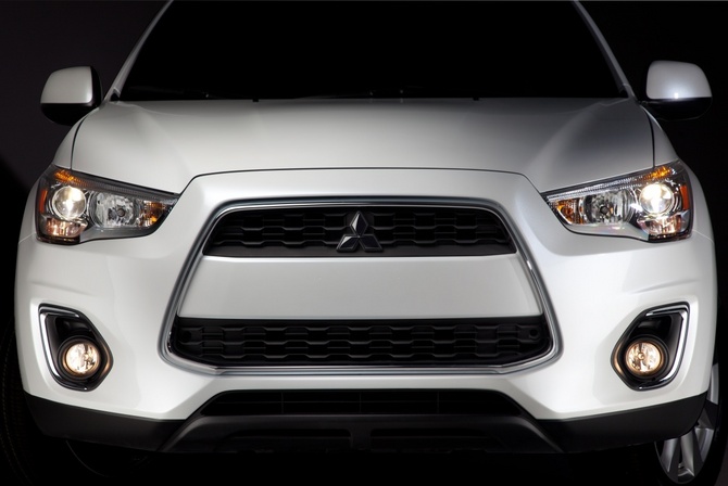 Mitsubishi Outlander Sport Gets Revised for 2013 Mitsubishi Outlander Sport Gets Revised for 2013