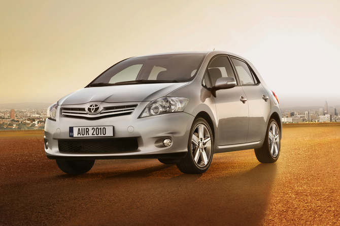 Toyota Auris 1.6 VVT-i Exclusive Toyota Auris 1.6 VVT-i Exclusive