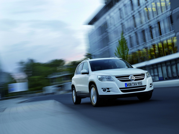 Volkswagen Tiguan 2.0I TDI 140cv Tiptronic DPF 4X4 Sport Volkswagen Tiguan 2.0I TDI 140cv Tiptronic DPF 4X4 Sport