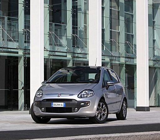 Fiat Punto Evo 1.3 Multijet 16v 95cv Emotion Dualogic Fiat Punto Evo 1.3 Multijet 16v 95cv Emotion Dualogic