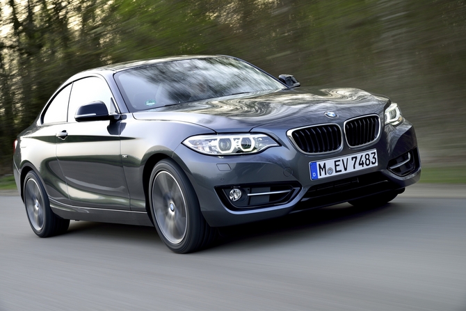 BMW 220i Coupé BMW 220i Coupé
