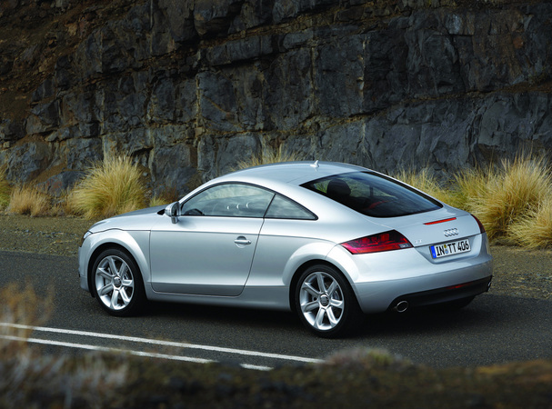Audi TT Coupe 2.0 TFSI Audi TT Coupe 2.0 TFSI
