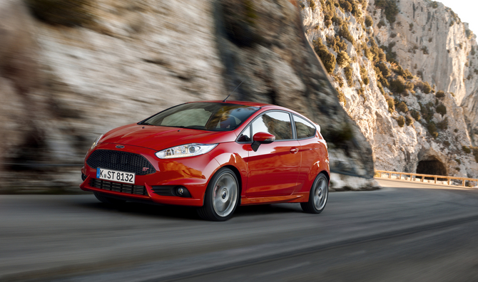 Ford Fiesta ST 1.6 EcoBoost Ford Fiesta ST 1.6 EcoBoost