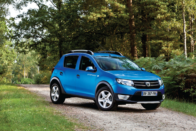 Nouvelles Dacia Sandero et Sandero Stepway sont garanties 3 ans ou 100 000 km comme l’ensemble de la gamme Dacia. Nouvelles Dacia Sandero et Sandero Stepway sont garanties 3 ans ou 100 000 km comme l’ensemble de la gamme Dacia.