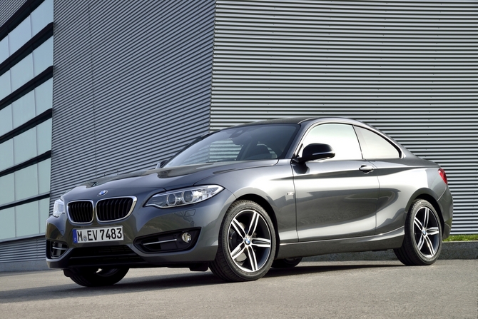 BMW 218i Coupé BMW 218i Coupé