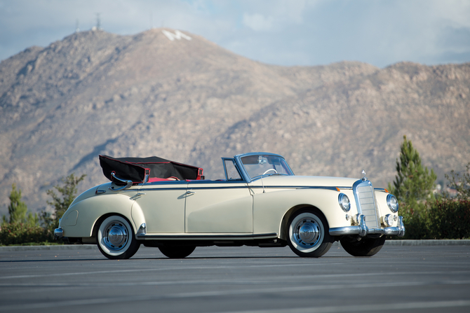 Mercedes-Benz 300 b Cabriolet D Mercedes-Benz 300 b Cabriolet D