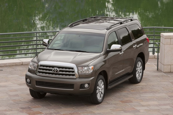 Toyota Sequoia Platinum 4X2 Toyota Sequoia Platinum 4X2