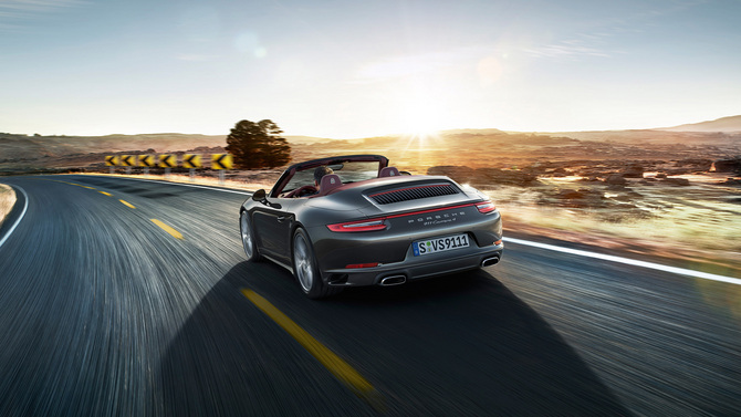 Porsche 911 Carrera 4 Cabriolet PDK Porsche 911 Carrera 4 Cabriolet PDK