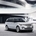 O Range Rover Hybrid LWB está equipado com um motor de 3.0 litros SDV6 e um motor elétrico com uma potência combinada de 345cv e 700Nm de binário