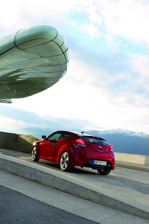 Hyundai Veloster Hyundai Veloster