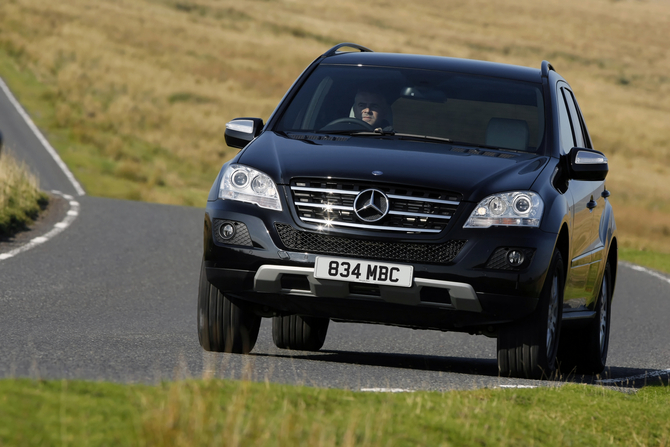 Mercedes-Benz ML350 CDI BlueEFF. Grand Edition Mercedes-Benz ML350 CDI BlueEFF. Grand Edition