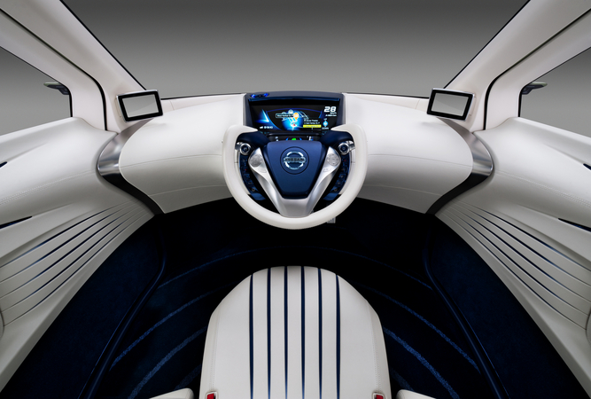 Nissan Pivo 3 fait ses débuts européens à Paris Nissan Pivo 3 fait ses débuts européens à Paris