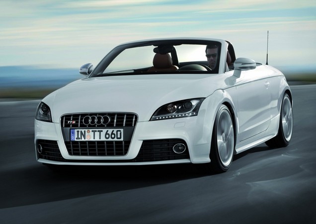 Audi TTS Roadster 2.0 TFSI quattro S tronic Audi TTS Roadster 2.0 TFSI quattro S tronic