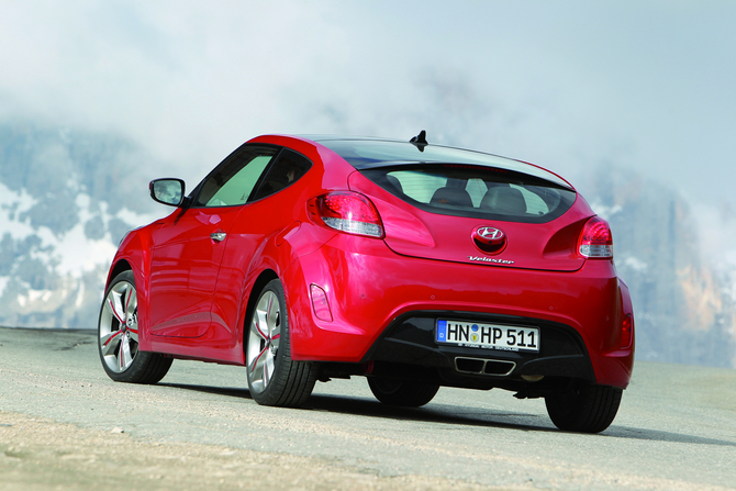Hyundai Veloster Hyundai Veloster