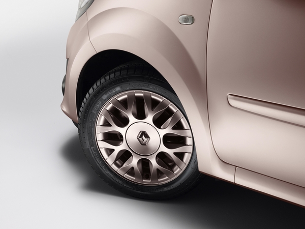 Renault Twingo 1.2 LEV 16V 75 Miss Sixty Renault Twingo 1.2 LEV 16V 75 Miss Sixty