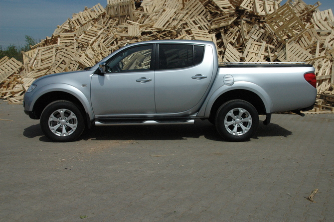 Mitsubishi L200 4x4 Double Cab Intense Mitsubishi L200 4x4 Double Cab Intense