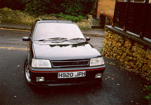 Peugeot 205 GTi 1.9 Peugeot 205 GTi 1.9